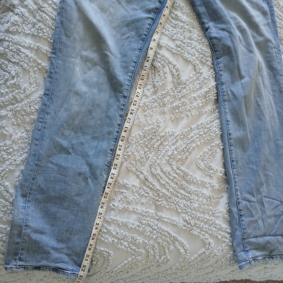 True Religon Jeans 36w 33L - Picture 4 of 4